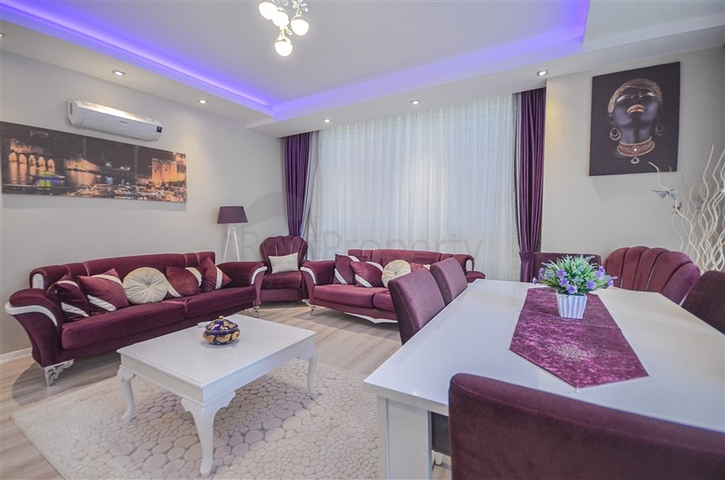 شقة 3 غرف وصالة - مطبخ منفصل - مؤثثة - في مهموتلار / الانيا 