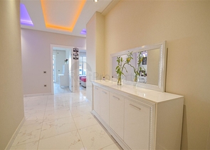 شقة 3 غرف وصالة - مطبخ منفصل - مؤثثة - في مهموتلار / الانيا 