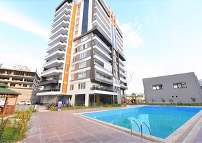 شقة 3 غرف وصالة - مطبخ منفصل - مؤثثة - في مهموتلار / الانيا 