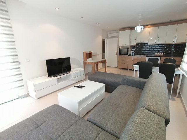 شقة مميزة - غرفتين وصالة - مفروشة - ضمن مجمع سكني - في مهموتلار / الانيا 