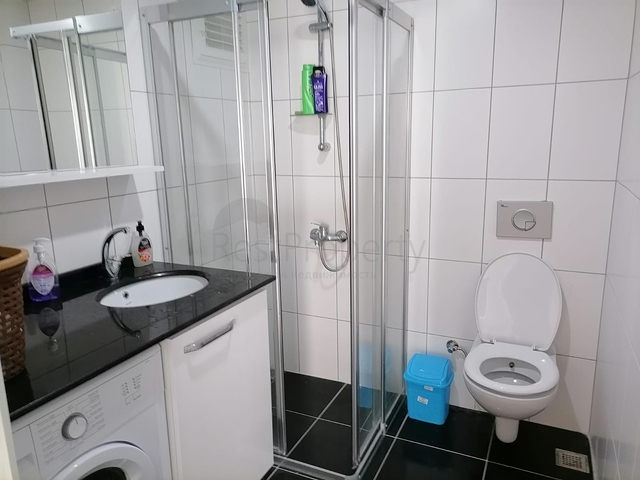 شقة مميزة - غرفتين وصالة - مفروشة - ضمن مجمع سكني - في مهموتلار / الانيا 