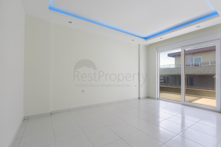 مجمع انيق - شقة غرفة وصالة - قريبة من البحر - في مهموتلار / الانيا 