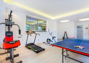 مجمع انيق - شقة غرفة وصالة - قريبة من البحر - في مهموتلار / الانيا 