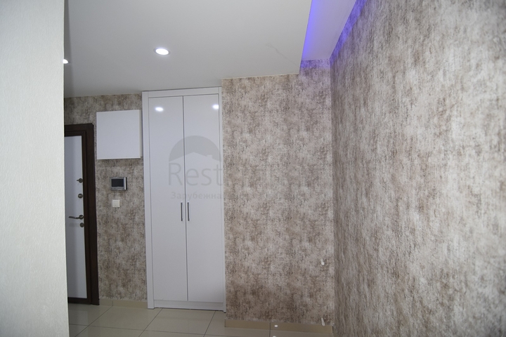 ضمن مجمع 5 نجوم - شقة غرفتين وصالة - مفروشة - في منطقة جيكجلي المركزية / الانيا 