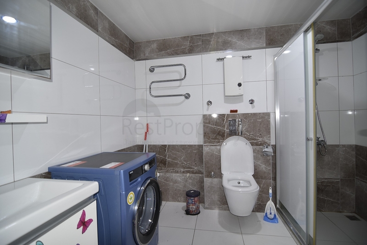 ضمن مجمع 5 نجوم - شقة غرفتين وصالة - مفروشة - في منطقة جيكجلي المركزية / الانيا 