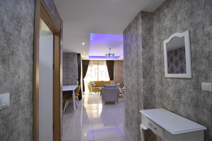 ضمن مجمع 5 نجوم - شقة غرفتين وصالة - مفروشة - في منطقة جيكجلي المركزية / الانيا 