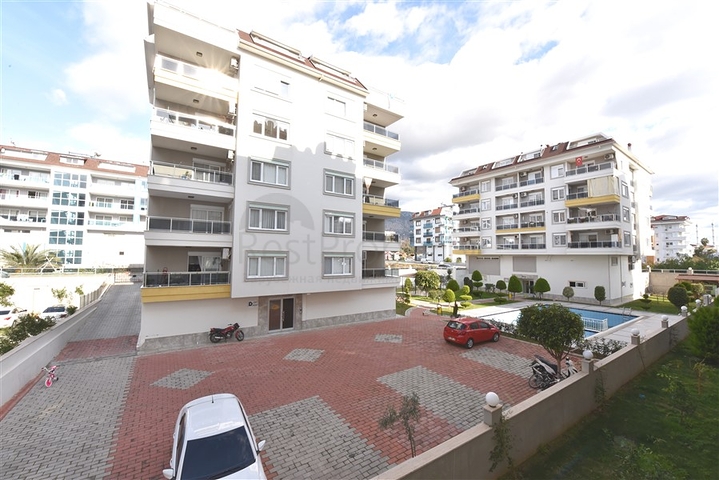 مجمع 5 نجوم - شقة غرفة وصالة - في كاستل / الانيا 