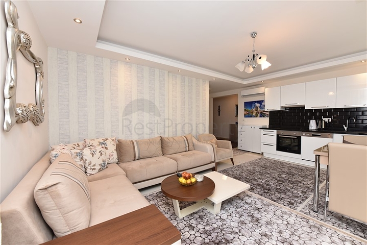 مجمع 5 نجوم - شقة غرفة وصالة - في كاستل / الانيا 