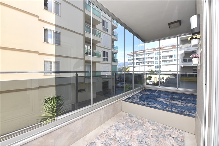 مجمع 5 نجوم - شقة غرفة وصالة - في كاستل / الانيا 