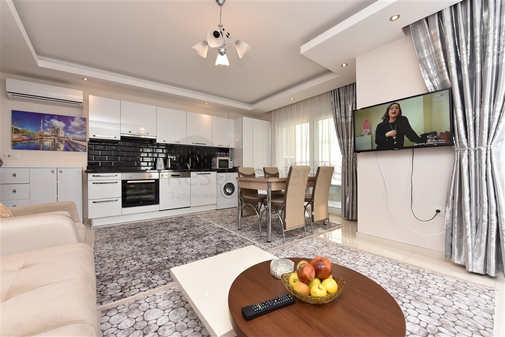 مجمع 5 نجوم - شقة غرفة وصالة - في كاستل / الانيا 