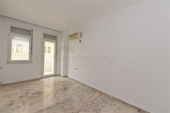 قريبة من البحر - شقة غرفتين وصالة - ضمن مجمع سكني - في مهموتلار / الانيا 