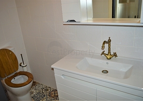 على البحر مباشرة - شقة غرفتين وصالة - في مهموتلار /الانيا 