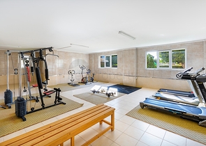 اطلالة مباشرة على البحر - منزل فاخر - دوبلكس تصميم 4 غرف وصالة - في كاستل / الانيا 