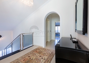 اطلالة مباشرة على البحر - منزل فاخر - دوبلكس تصميم 4 غرف وصالة - في كاستل / الانيا 