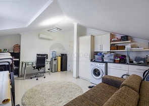 اطلالة مباشرة على البحر - منزل فاخر - دوبلكس تصميم 4 غرف وصالة - في كاستل / الانيا 