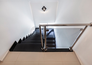 اطلالة مباشرة على البحر - منزل فاخر - دوبلكس تصميم 4 غرف وصالة - في كاستل / الانيا 