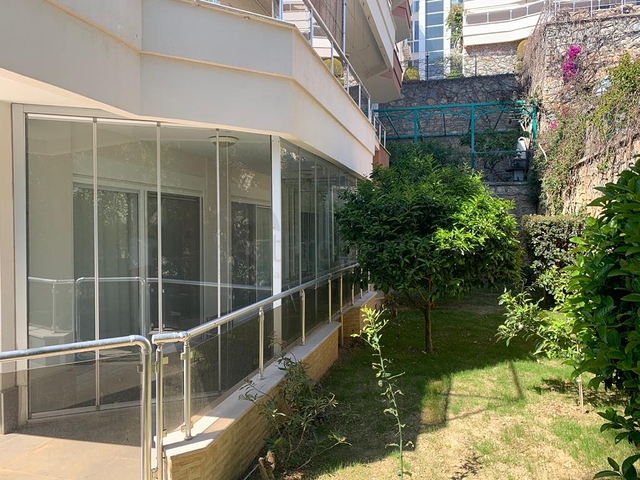 شقة 2 غرفة وصالة - ضمن مجمع باطلالة ساحرة على البحر - في كوناكليه / الانيا 