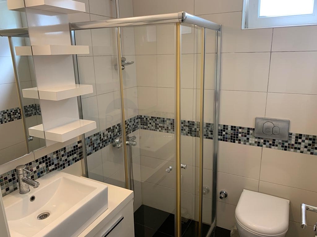 شقة 2 غرفة وصالة - ضمن مجمع باطلالة ساحرة على البحر - في كوناكليه / الانيا 