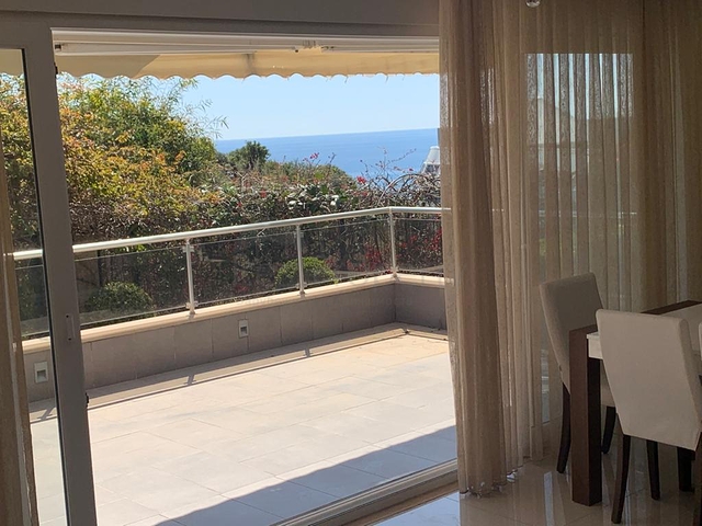 شقة 2 غرفة وصالة - ضمن مجمع باطلالة ساحرة على البحر - في كوناكليه / الانيا 