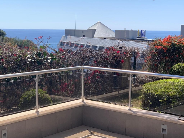 شقة 2 غرفة وصالة - ضمن مجمع باطلالة ساحرة على البحر - في كوناكليه / الانيا 