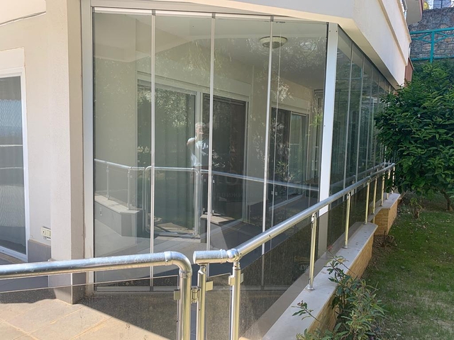 شقة 2 غرفة وصالة - ضمن مجمع باطلالة ساحرة على البحر - في كوناكليه / الانيا 