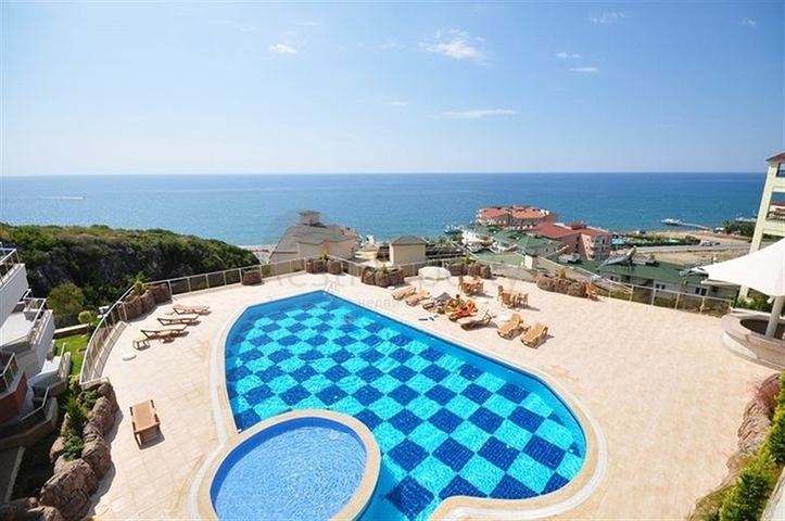 شقة 2 غرفة وصالة - ضمن مجمع باطلالة ساحرة على البحر - في كوناكليه / الانيا 