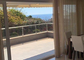 شقة 2 غرفة وصالة - ضمن مجمع باطلالة ساحرة على البحر - في كوناكليه / الانيا 