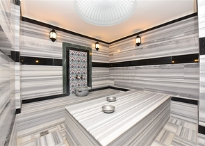 شقة 2 غرفة وصالة - ضمن مجمع باطلالة ساحرة على البحر - في كوناكليه / الانيا 