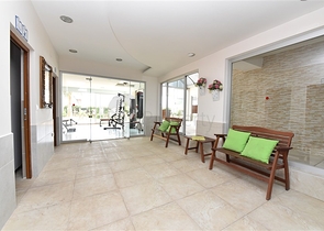 شقة 2 غرفة وصالة - ضمن مجمع باطلالة ساحرة على البحر - في كوناكليه / الانيا 