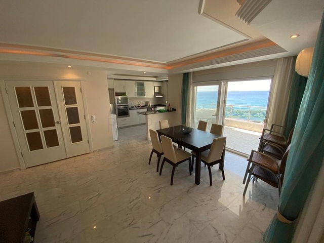 اطلالة على البحر - شقة غرفتين وصالة - في توسمور / الانيا 