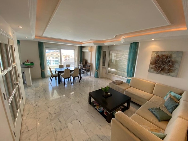 اطلالة على البحر - شقة غرفتين وصالة - في توسمور / الانيا 