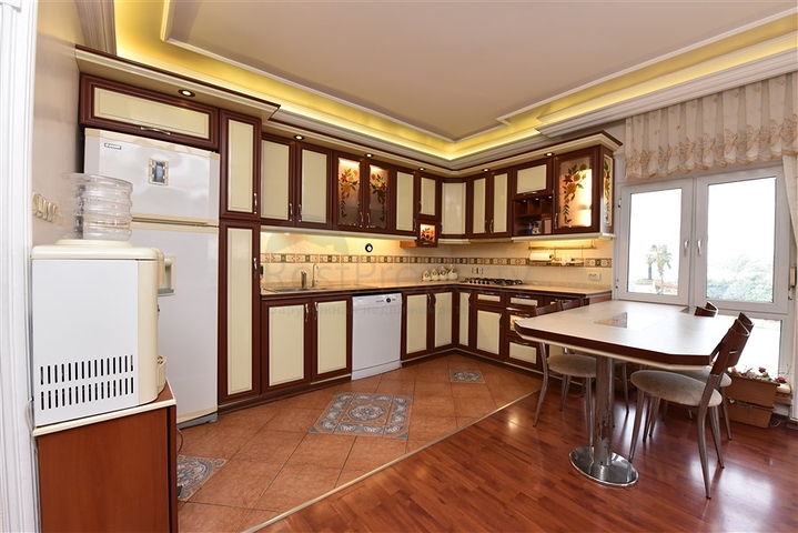 اطلالة بحر - دوبلكس 3 غرف وصالة - في مهموتلار / الانيا