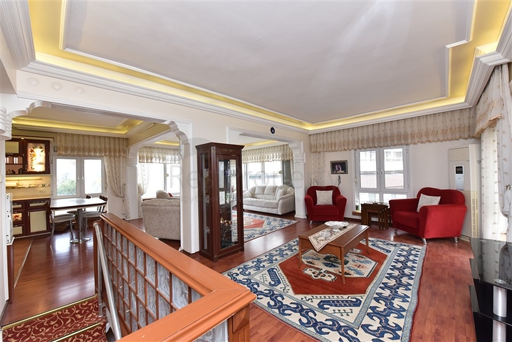 اطلالة بحر - دوبلكس 3 غرف وصالة - في مهموتلار / الانيا