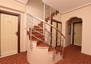 اطلالة بحر - دوبلكس 3 غرف وصالة - في مهموتلار / الانيا