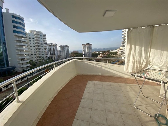 ضمن مجمع بخدمات ممتازة - شقق من تصميم 1+2 - مفروشة - في مهموتلار / الانيا 