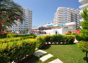 ضمن مجمع بخدمات ممتازة - شقق من تصميم 1+2 - مفروشة - في مهموتلار / الانيا 