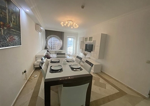 ضمن مجمع بخدمات ممتازة - شقق من تصميم 1+2 - مفروشة - في مهموتلار / الانيا 