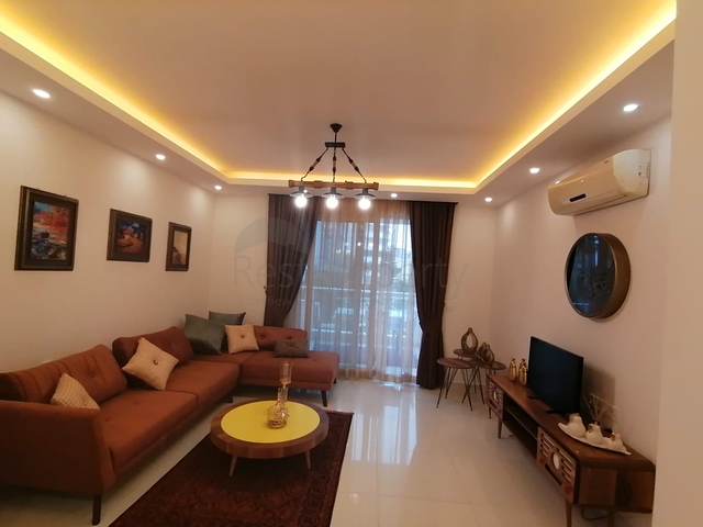 منزل بتصميم انيق - ضمن مجمع سكني - غرفة وصالة - في مهموتلار / الانيا 