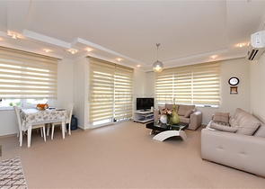 ضمن اول صف على البحر - شقة غرفة وصالة -مجمع حديث - في كاستل / الانيا 