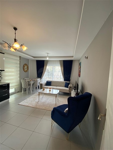 بسعر اقتصادي - شقة غرفة وصالة -مفروشة - في  مهموتلار / الانيا 