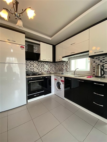 بسعر اقتصادي - شقة غرفة وصالة -مفروشة - في  مهموتلار / الانيا 