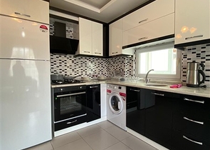 بسعر اقتصادي - شقة غرفة وصالة -مفروشة - في  مهموتلار / الانيا 