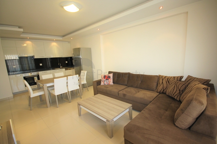 ضمن مجمع 5 نجوم - شقة غرفة وصالة - قريبة من المركز - في اوبا / الانيا 