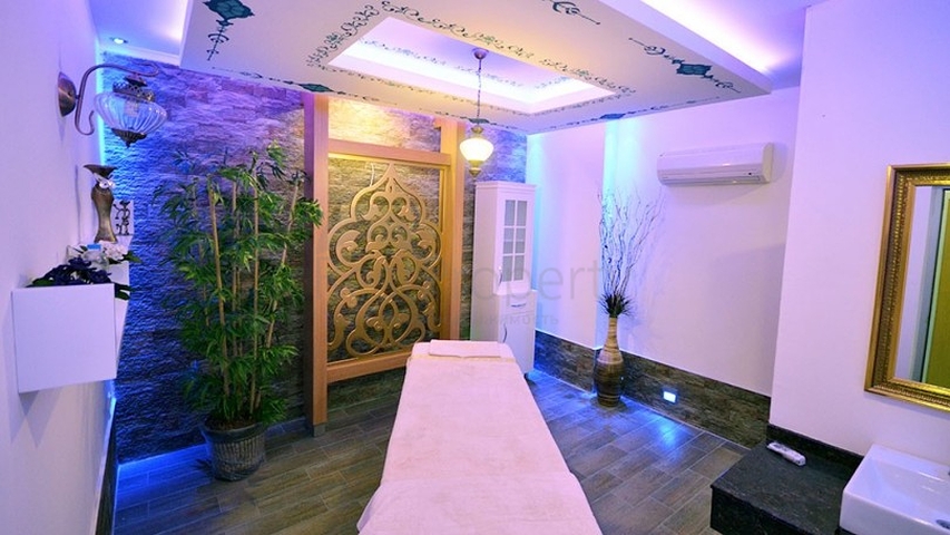 ضمن مجمع 5 نجوم - شقة غرفة وصالة - قريبة من المركز - في اوبا / الانيا 