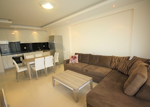 ضمن مجمع 5 نجوم - شقة غرفة وصالة - قريبة من المركز - في اوبا / الانيا 