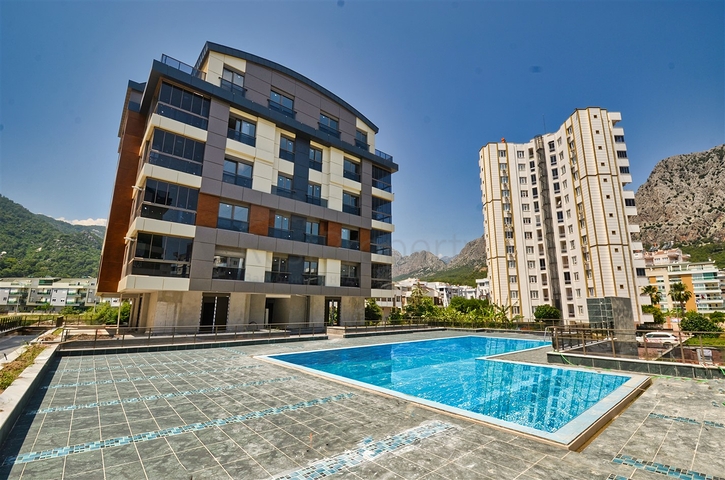 مشروع استثماري في منطقة كونيالتي أنطاليا