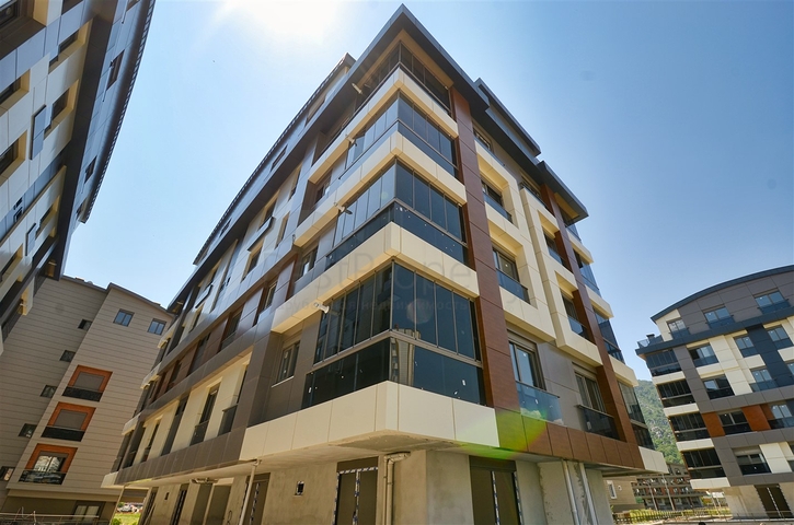 مشروع استثماري في منطقة كونيالتي أنطاليا