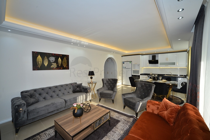 شقة انيقة - على مسافة 100م من البحر - تصميم 2 غرفة وصالة - في مهموتلار / الانيا