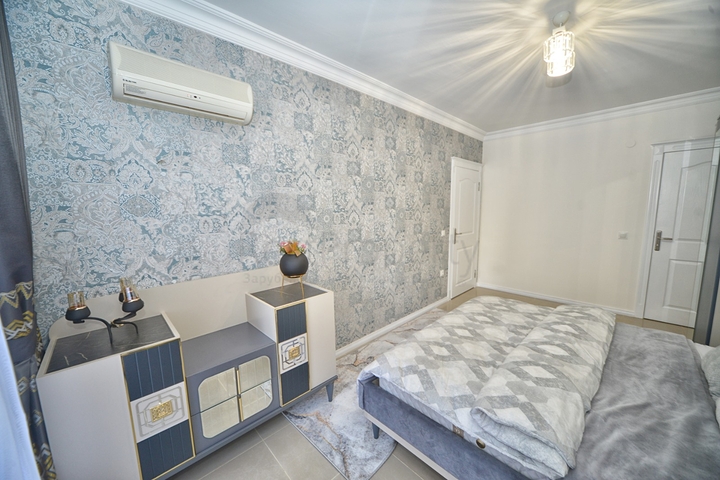 شقة انيقة - على مسافة 100م من البحر - تصميم 2 غرفة وصالة - في مهموتلار / الانيا