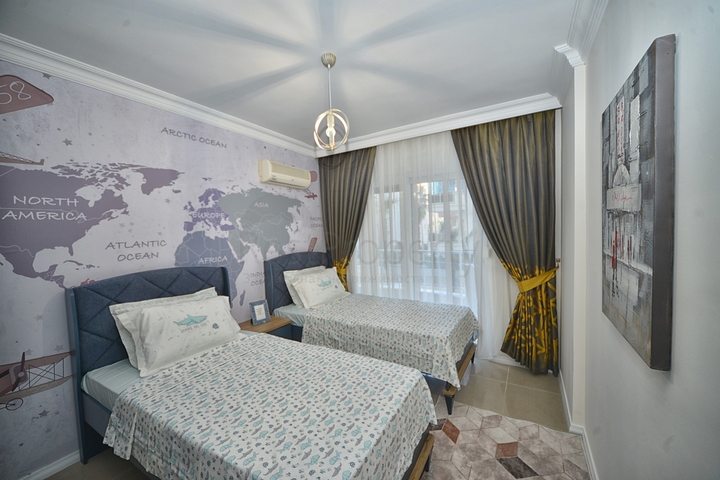 شقة انيقة - على مسافة 100م من البحر - تصميم 2 غرفة وصالة - في مهموتلار / الانيا